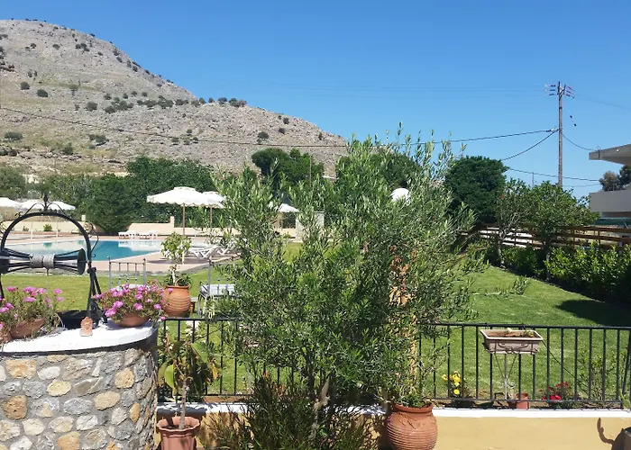 Sunshine Hotel Lardos