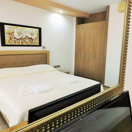 Sunshine Лардос