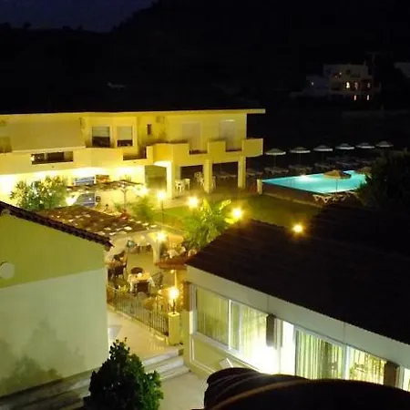 Sunshine Отель 2*